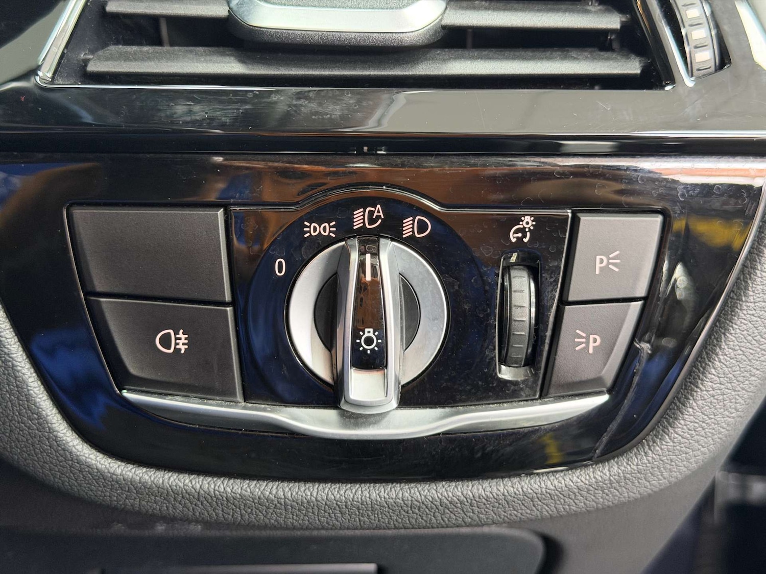 Used BMW 5 Series 2017 for sale - 76479000: Photo 48