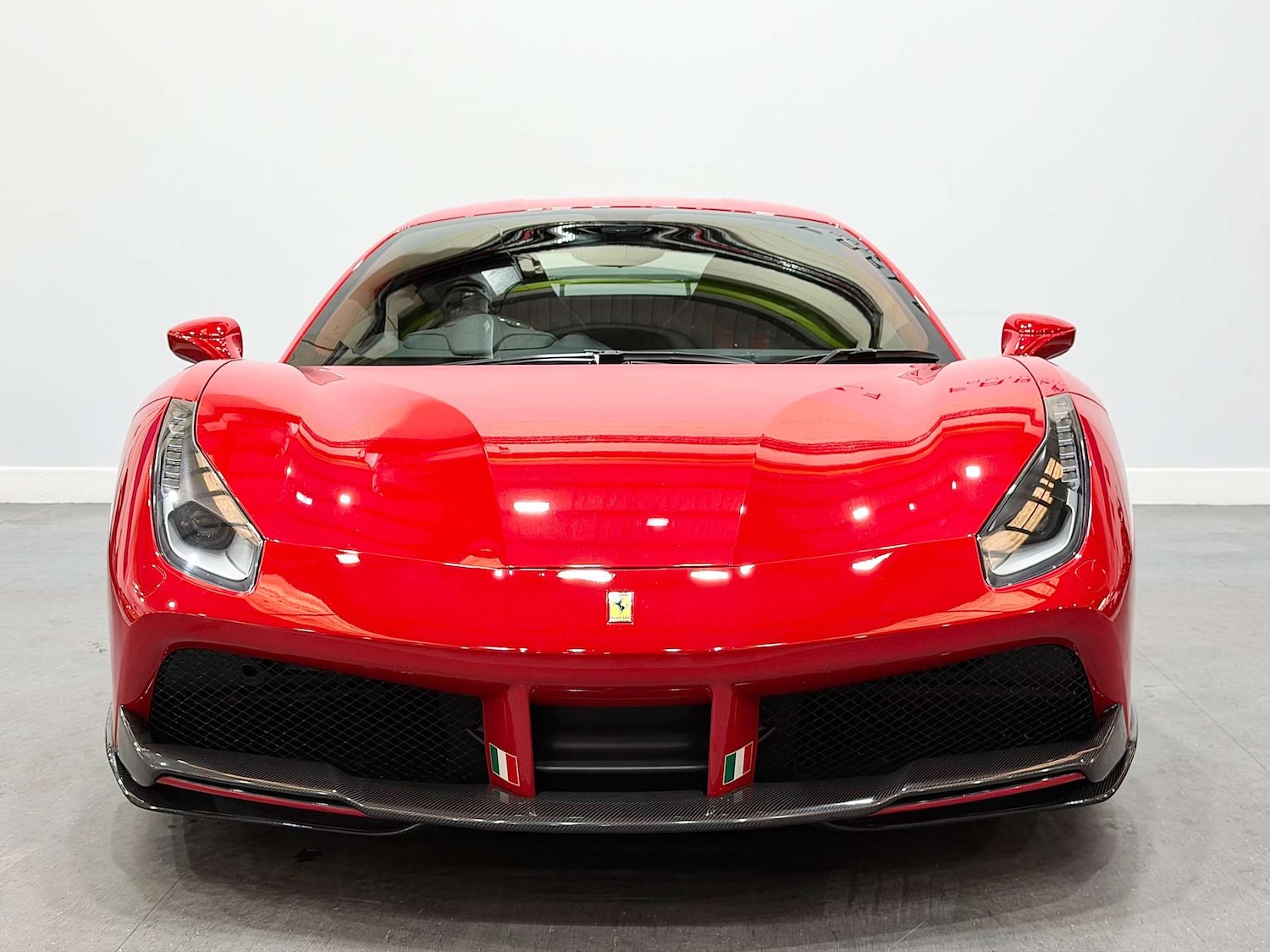 Used Ferrari 488 2017 for sale - 76601645: Photo 11