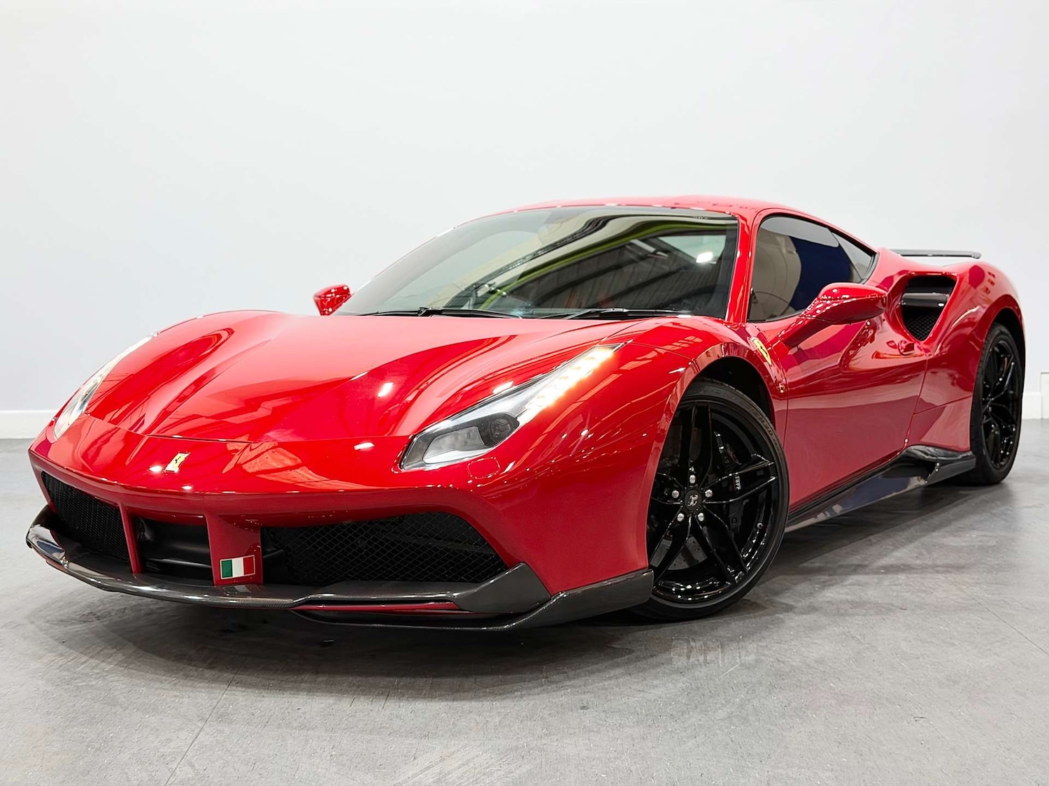 Used Ferrari 488 2017 for sale - 76601645: Photo 17