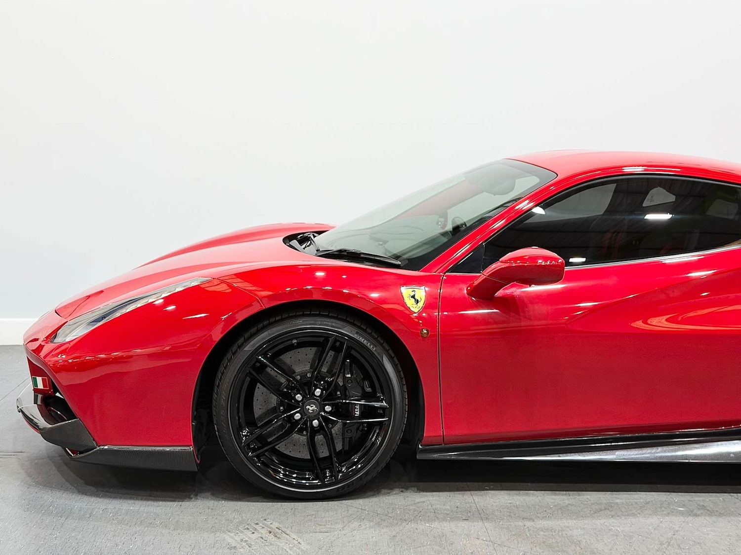 Used Ferrari 488 2017 for sale - 76601645: Photo 23