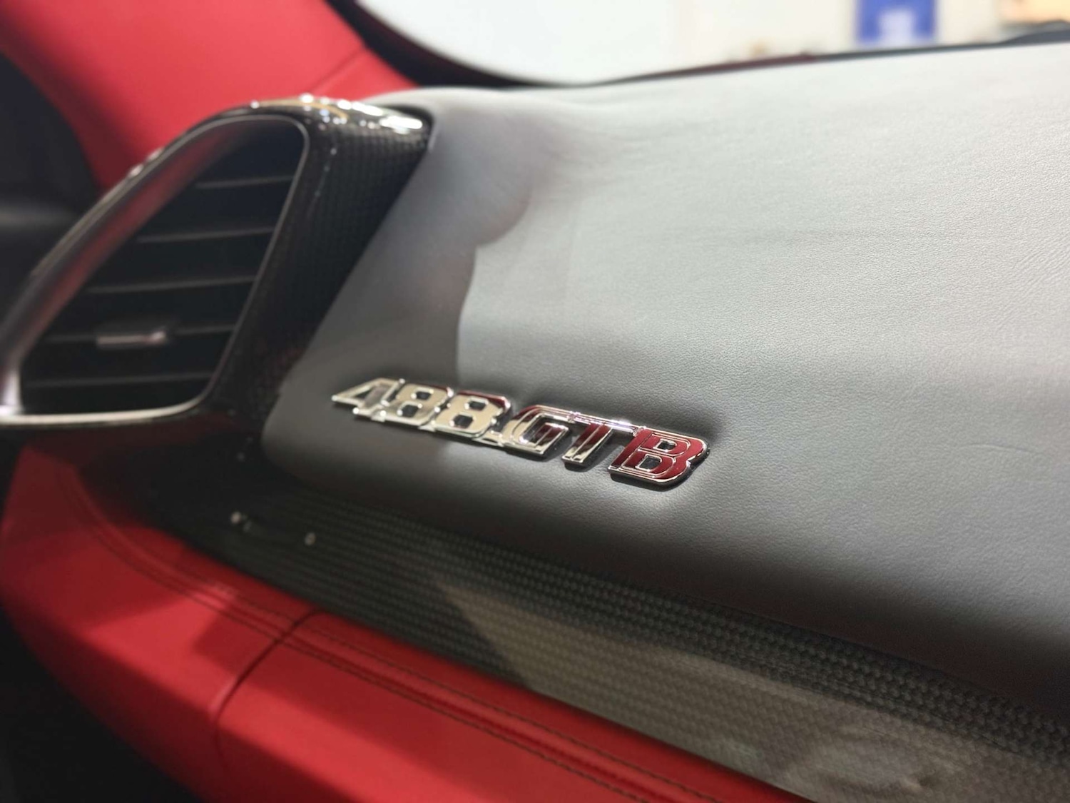 Used Ferrari 488 2017 for sale - 76601645: Photo 41