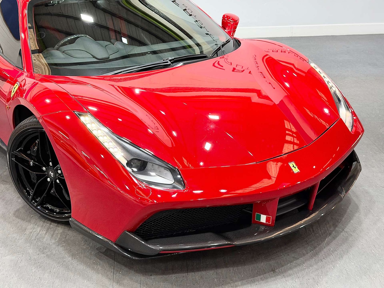 Used Ferrari 488 2017 for sale - 76601645: Photo 8