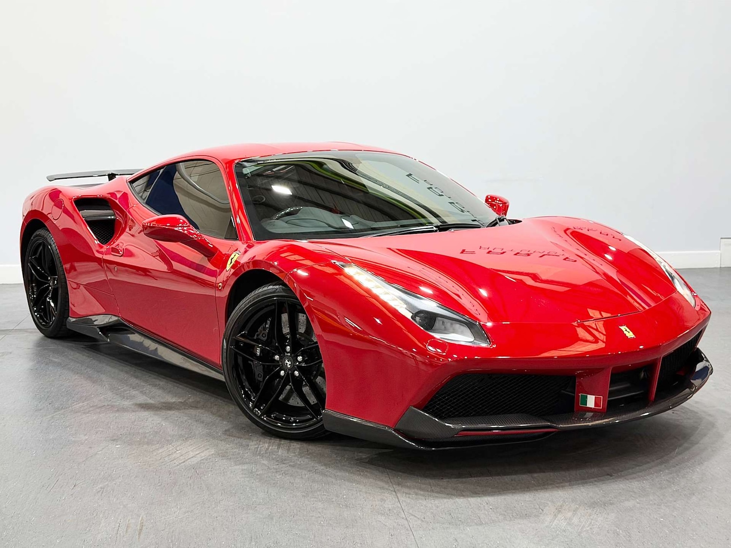 Used Ferrari 488 2017 for sale - 76601645: Photo 9