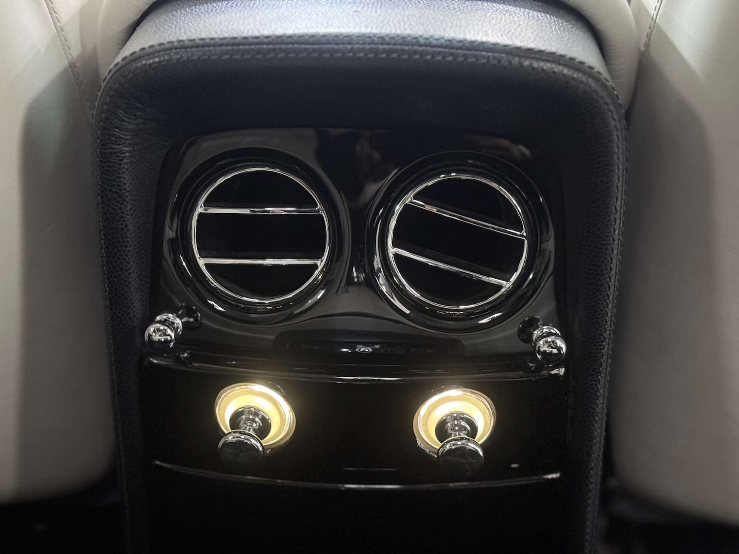 Used Rolls-Royce Phantom 2012 for sale - 76602098: Photo 57