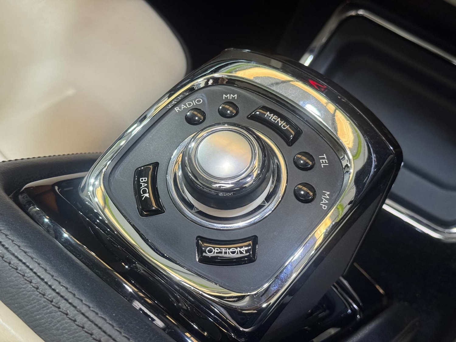 Used Rolls-Royce Phantom 2012 for sale - 76602098: Photo 63