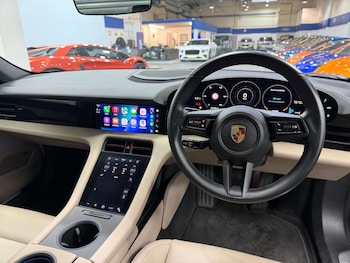 Used Porsche Taycan 2022 for sale - 77195855: Photo