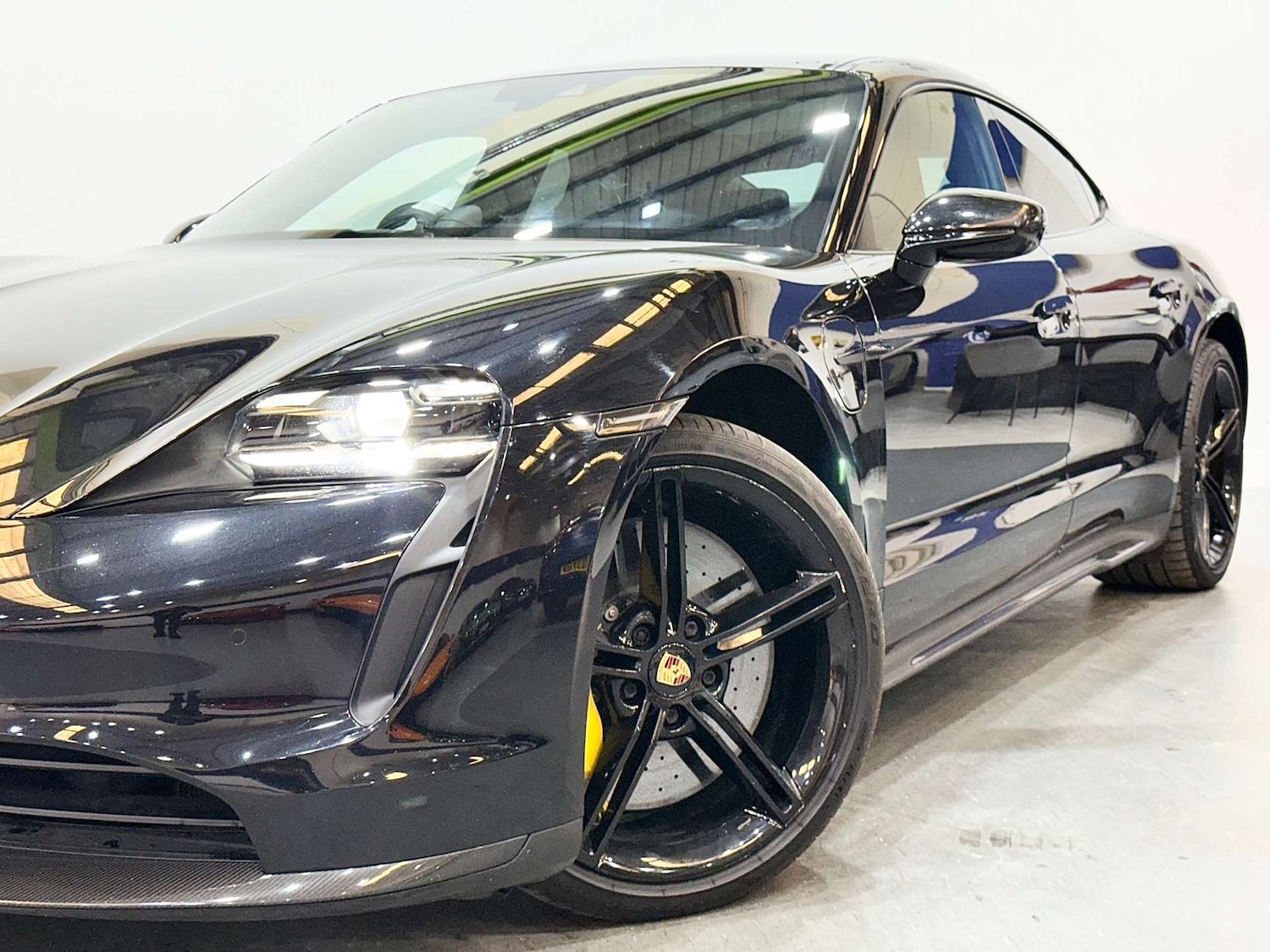 Used Porsche Taycan 2021 for sale - 76009027: Photo 15