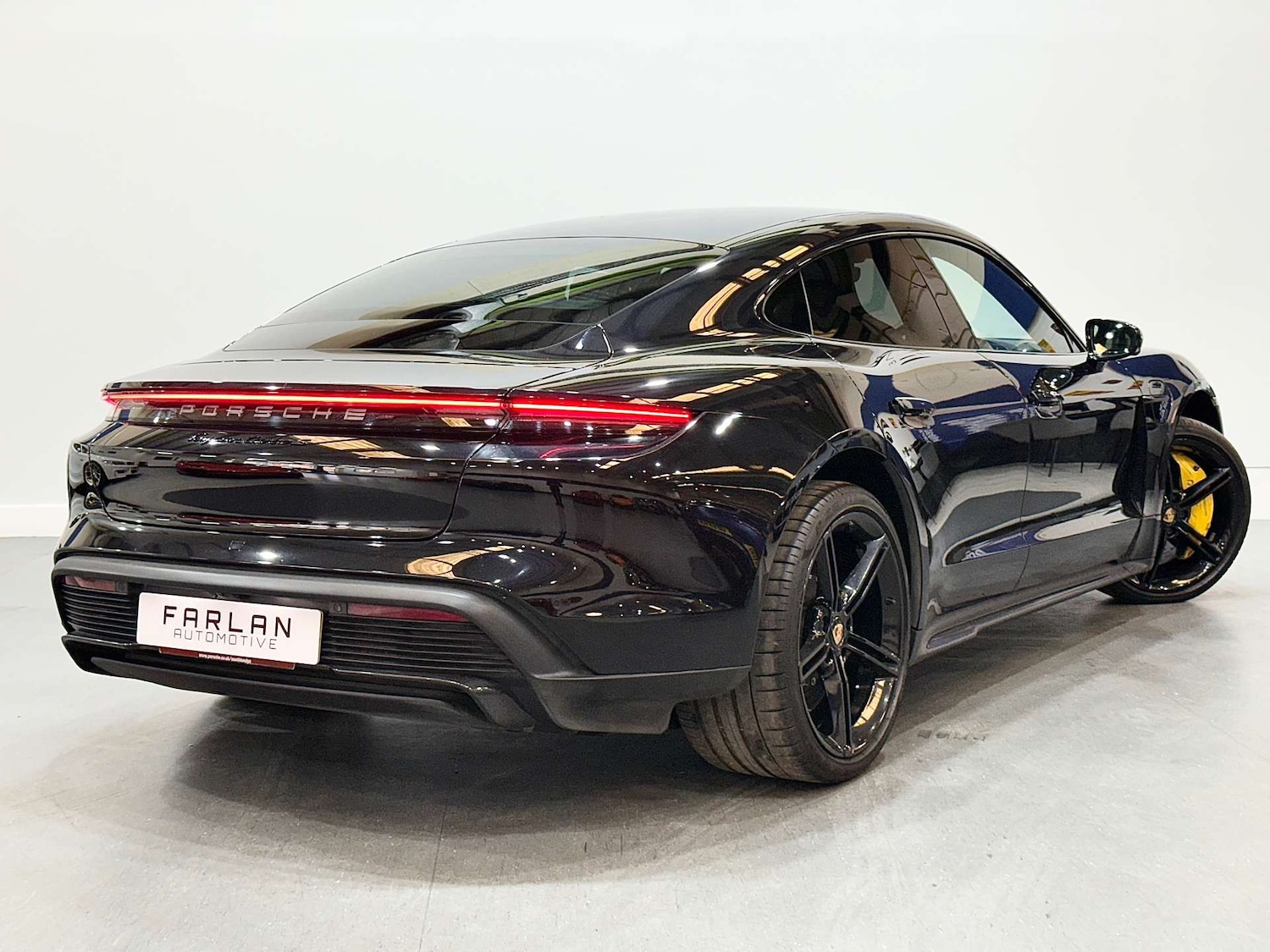 Used Porsche Taycan 2021 for sale - 76009027: Photo 23