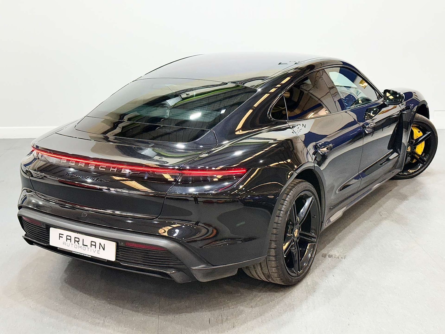 Used Porsche Taycan 2021 for sale - 76009027: Photo 25