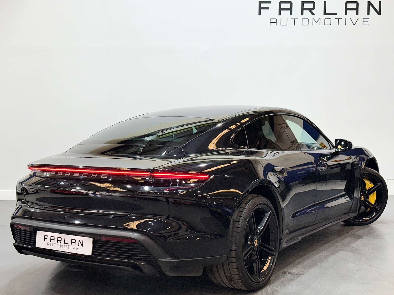 Used Porsche Taycan 2021 for sale - 76009027: Photo 5
