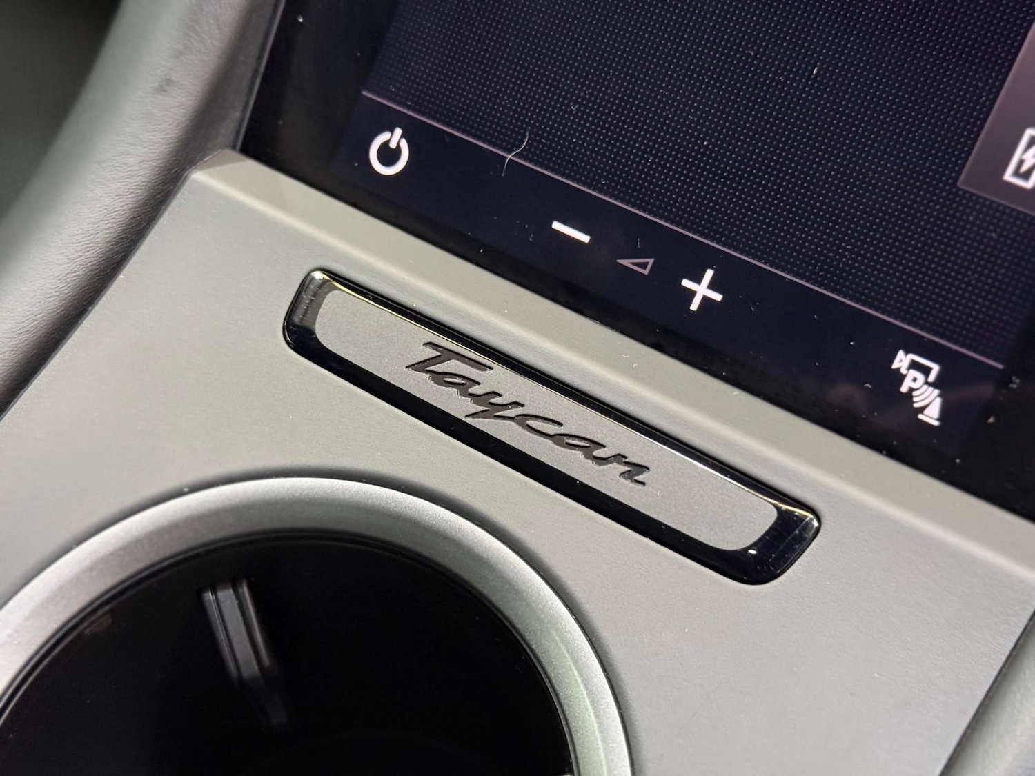 Used Porsche Taycan 2021 for sale - 76009027: Photo 64