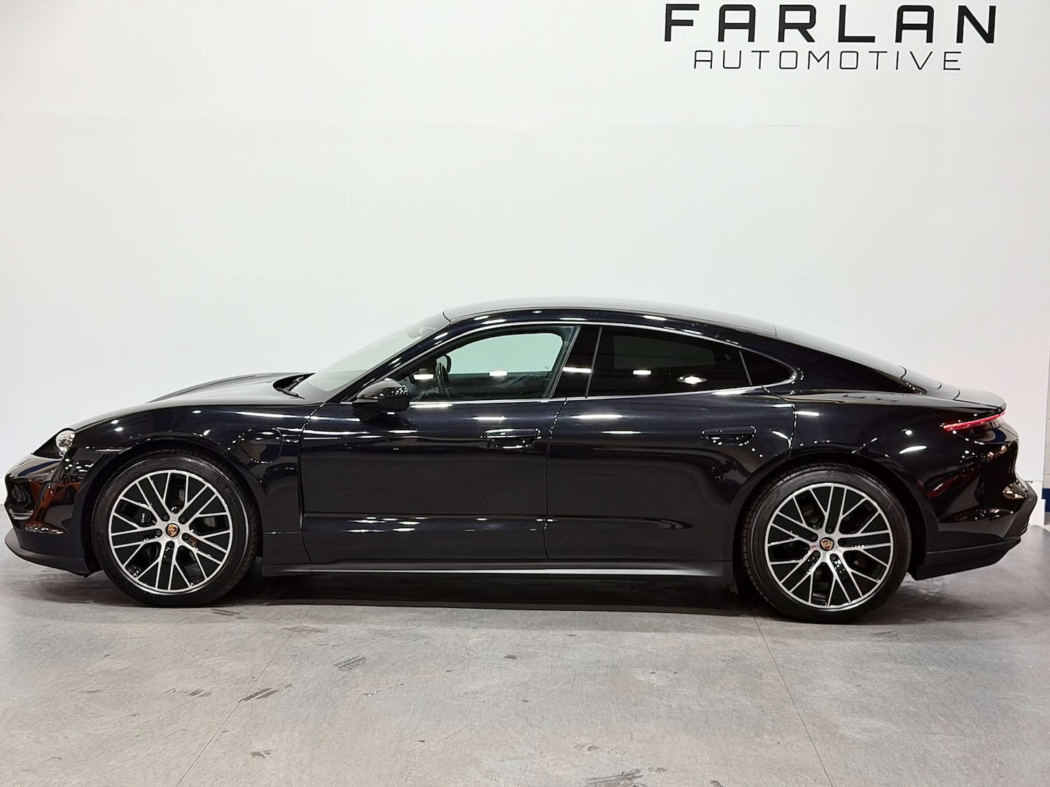 Used Porsche Taycan 2021 for sale - 76749834: Photo 16