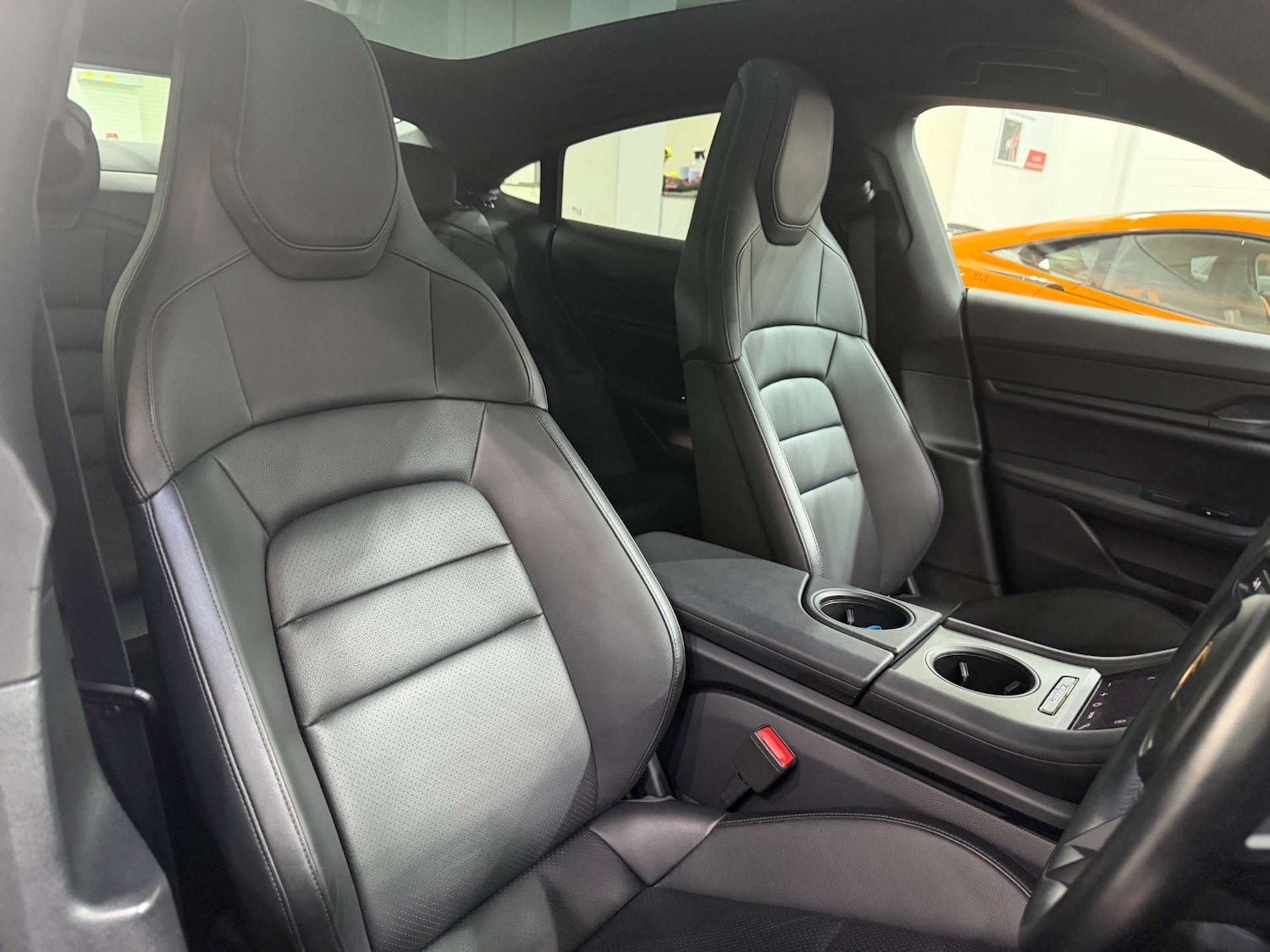 Used Porsche Taycan 2021 for sale - 76749834: Photo 26