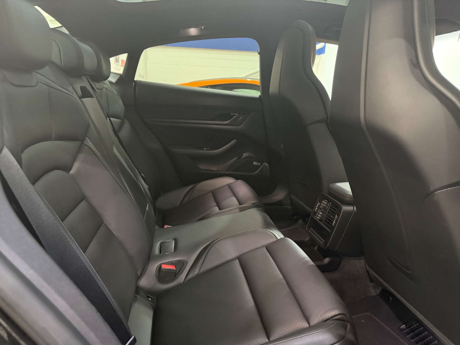 Used Porsche Taycan 2021 for sale - 76749834: Photo 28