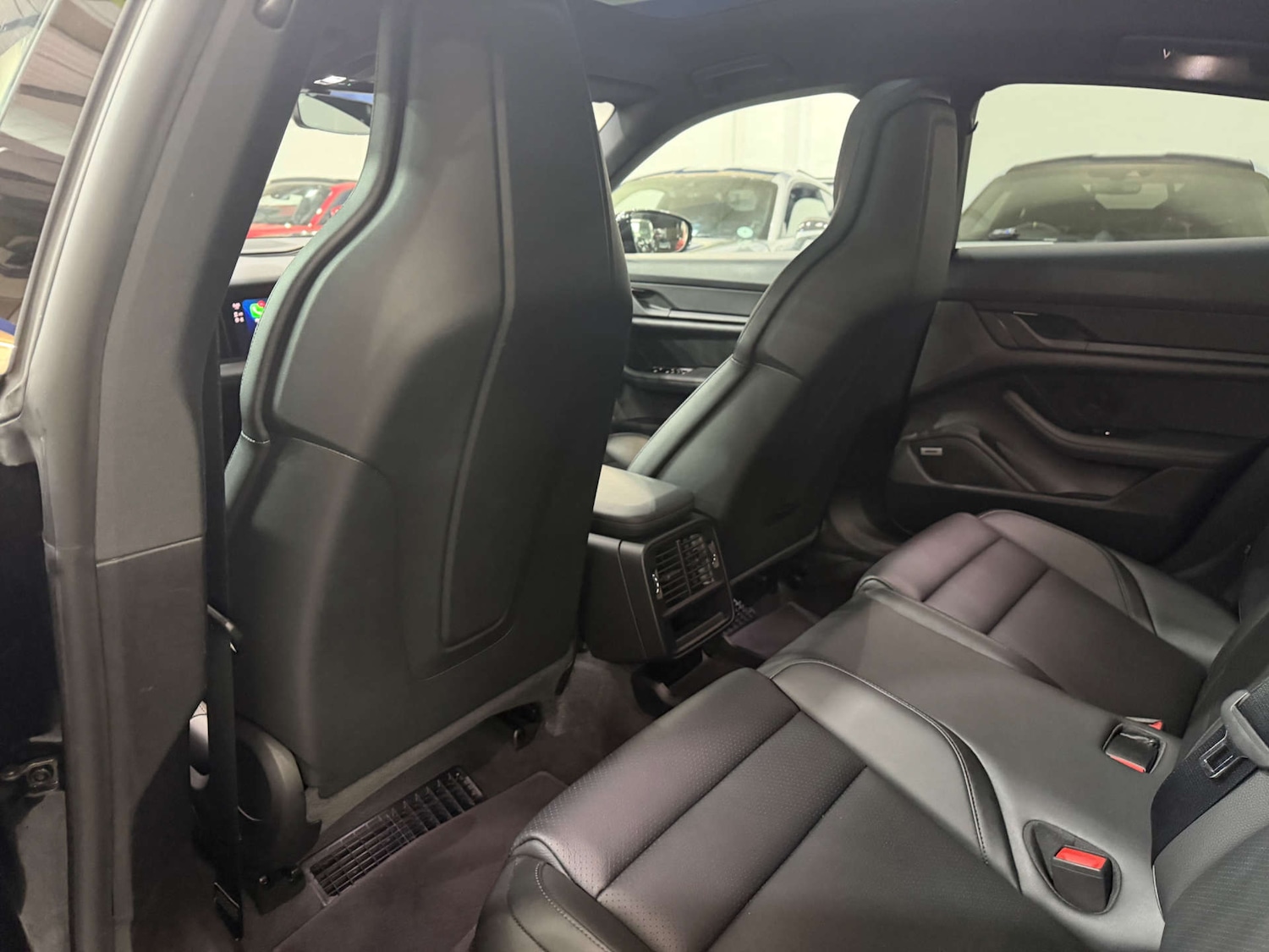 Used Porsche Taycan 2021 for sale - 76749834: Photo 30