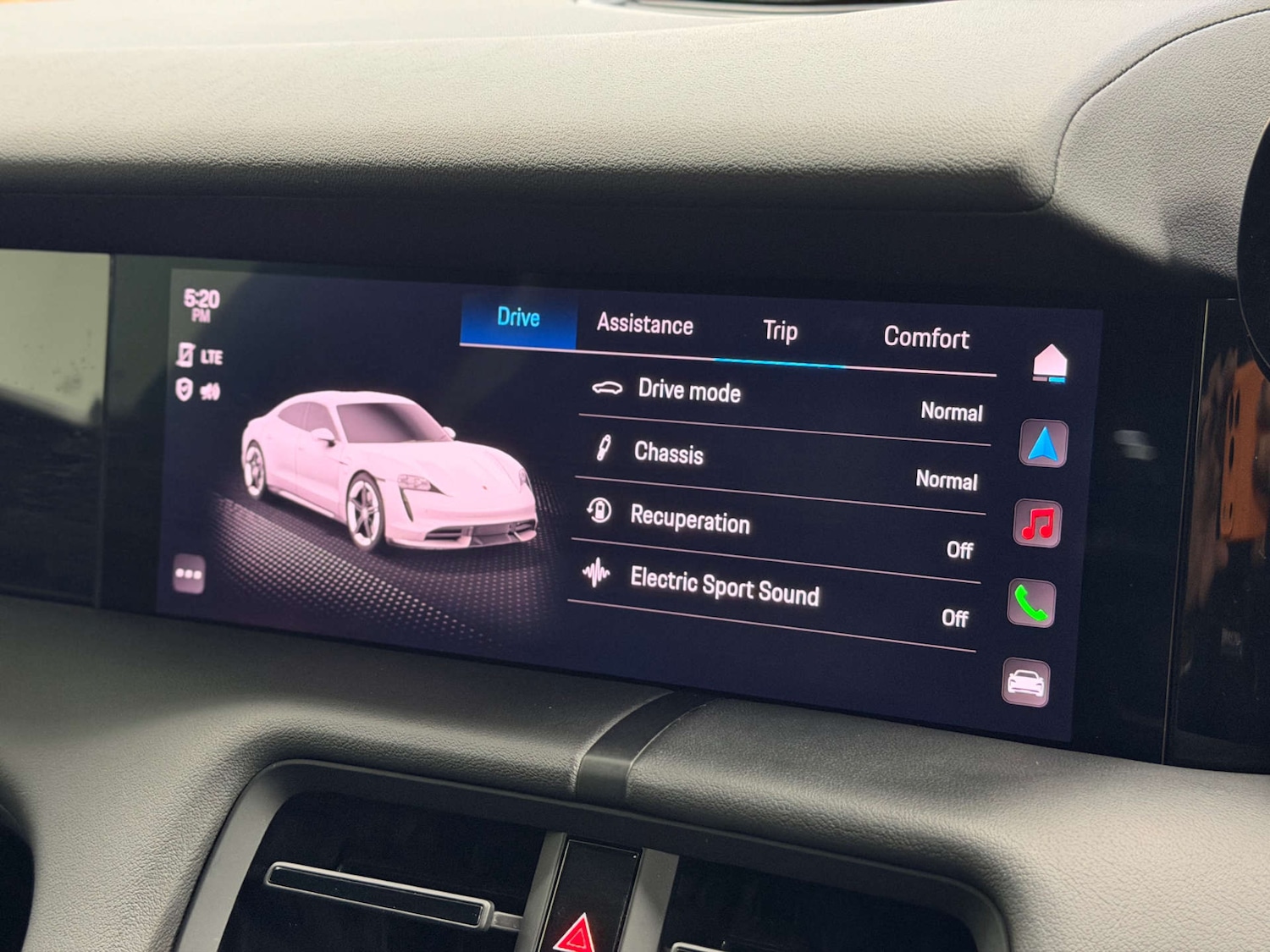 Used Porsche Taycan 2021 for sale - 76749834: Photo 41