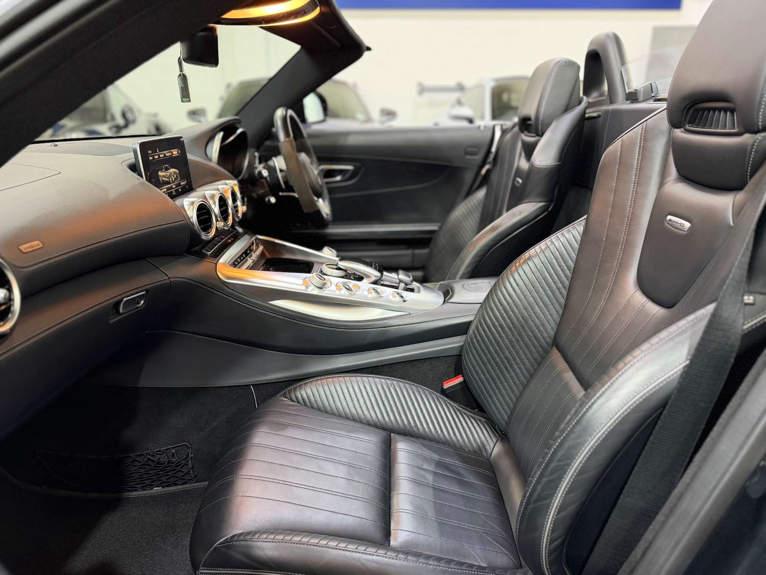 Used Mercedes-Benz AMG GT 2018 for sale - 76719561: Photo 40