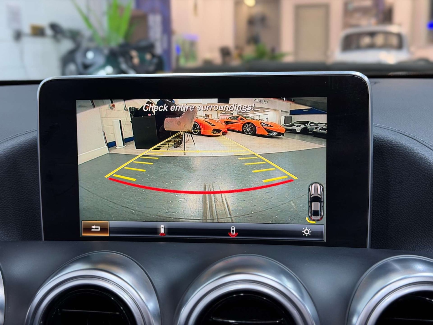 Used Mercedes-Benz AMG GT 2018 for sale - 76719561: Photo 41