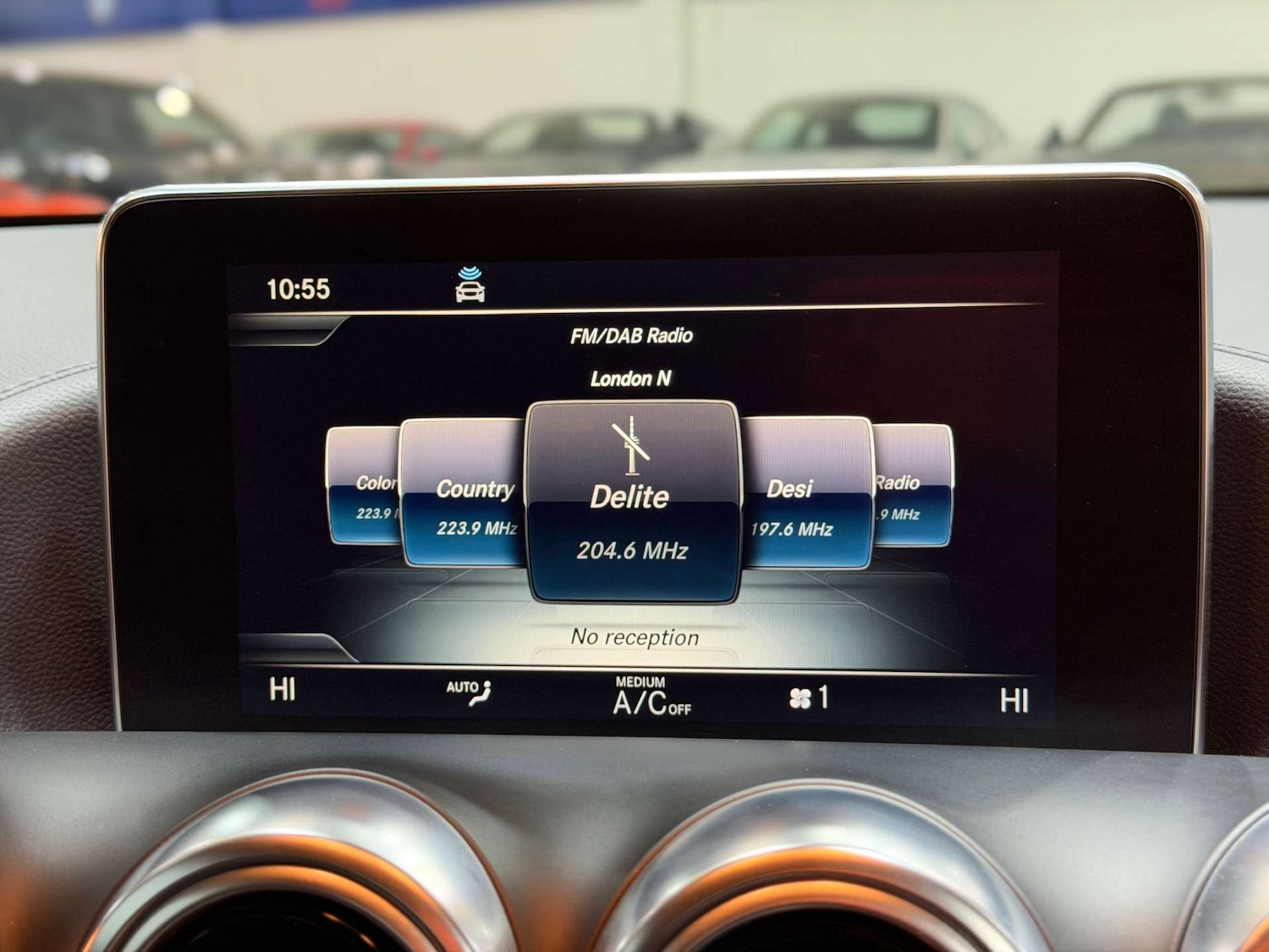 Used Mercedes-Benz AMG GT 2018 for sale - 76719561: Photo 45