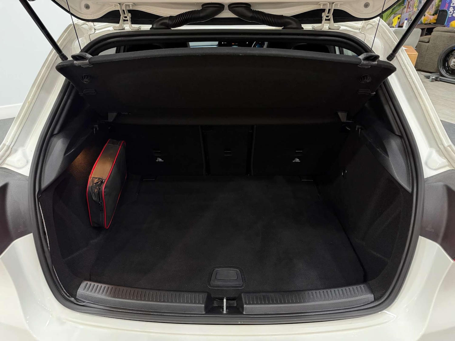 Used Mercedes-Benz A-Class 2019 for sale - 76837460: Photo 57