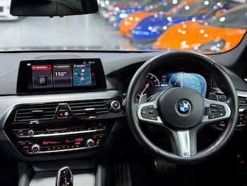 Used BMW 5 Series 2018 for sale - 77137447: Photo