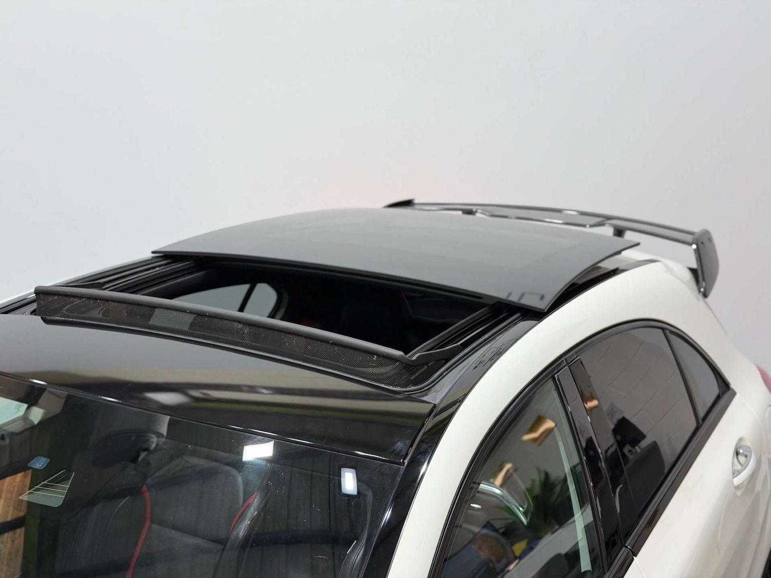 Used Mercedes-Benz A-Class 2015 for sale - 77022576: Photo 25