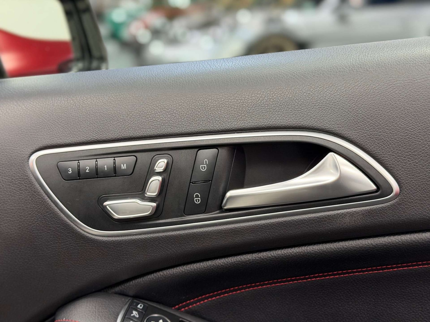 Used Mercedes-Benz A-Class 2015 for sale - 77022576: Photo 31