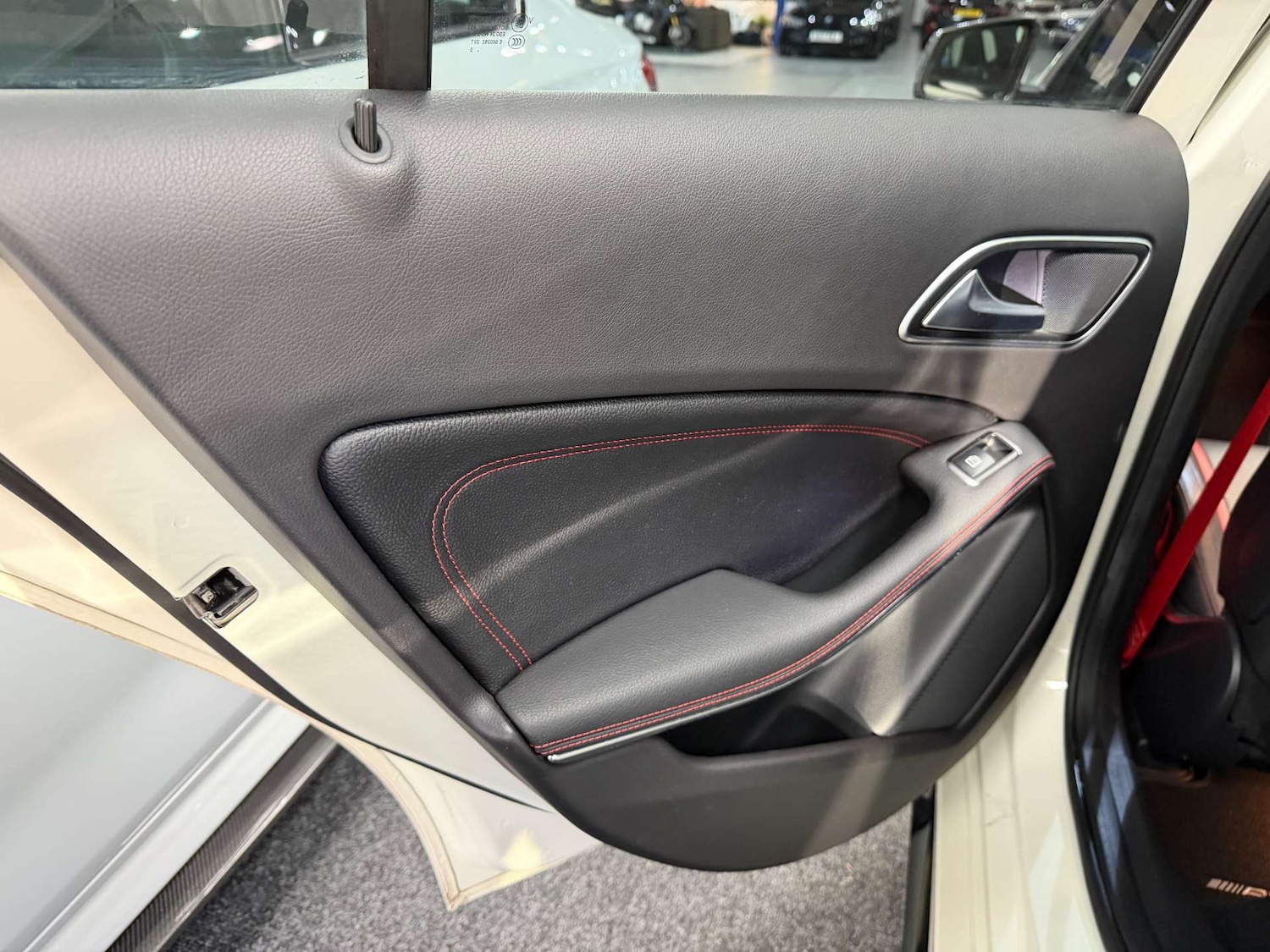 Used Mercedes-Benz A-Class 2015 for sale - 77022576: Photo 44