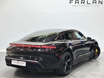 Used Porsche Taycan 2020 for sale - 76651355: Photo