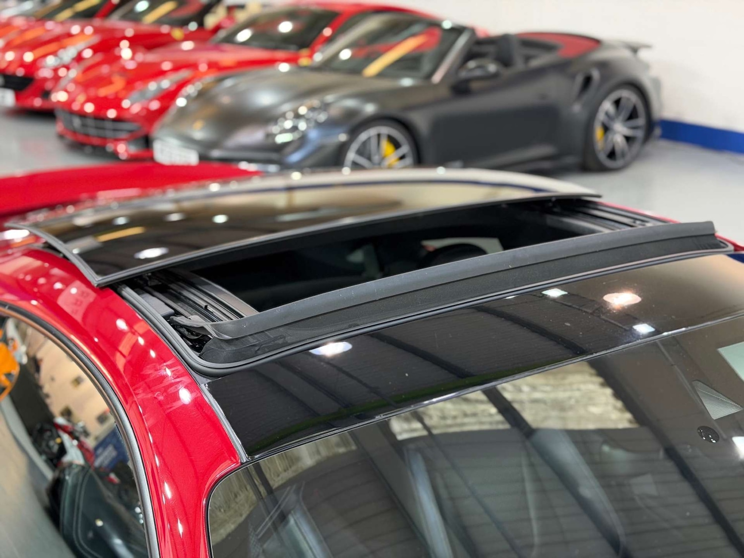 Used Porsche 911 2020 for sale - 76602009: Photo 45