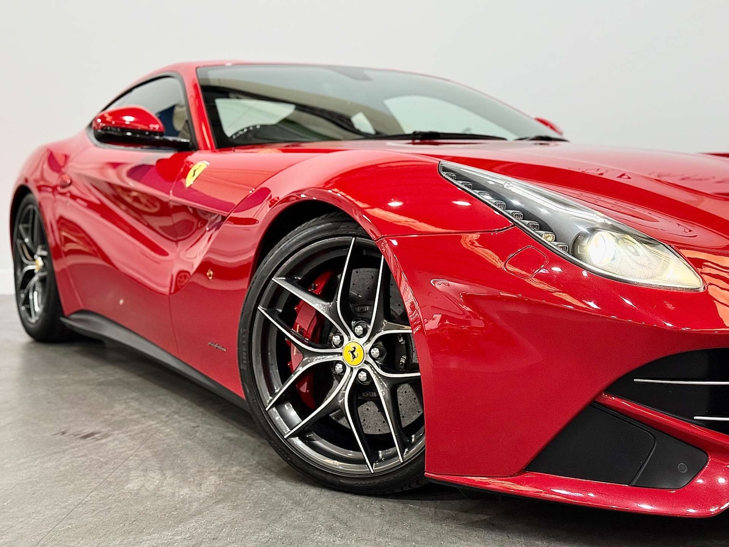 Used Ferrari F12 Berlinetta 2016 for sale - 76601553: Photo 15