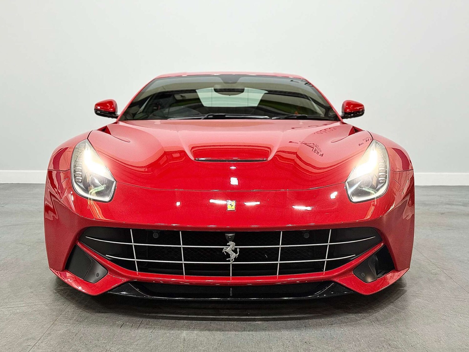 Used Ferrari F12 Berlinetta 2016 for sale - 76601553: Photo 18