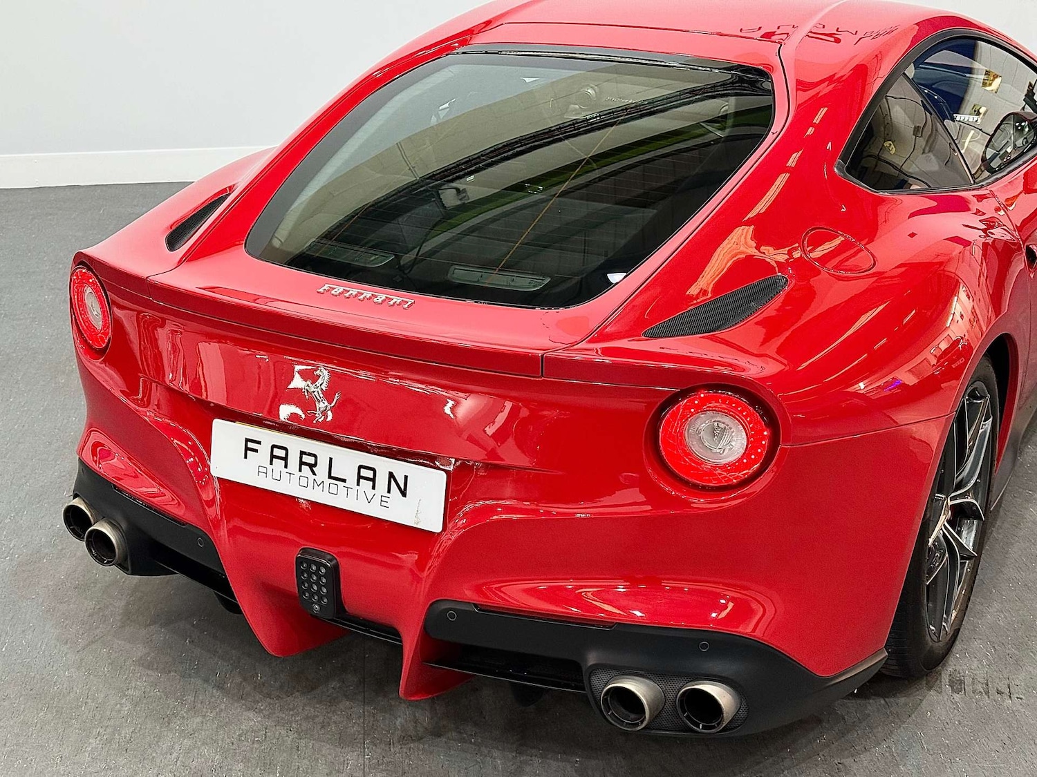 Used Ferrari F12 Berlinetta 2016 for sale - 76601553: Photo 38