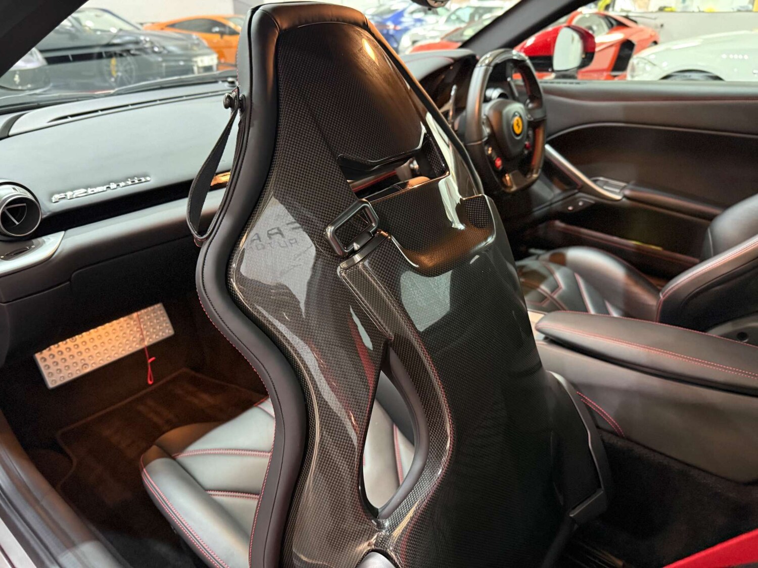 Used Ferrari F12 Berlinetta 2016 for sale - 76601553: Photo 46