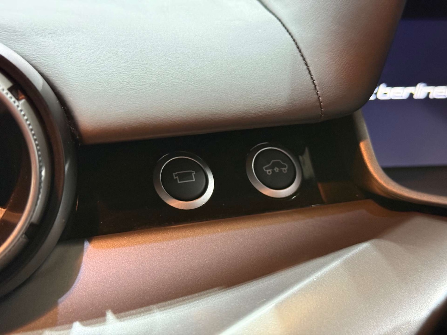 Used Ferrari F12 Berlinetta 2016 for sale - 76601553: Photo 50