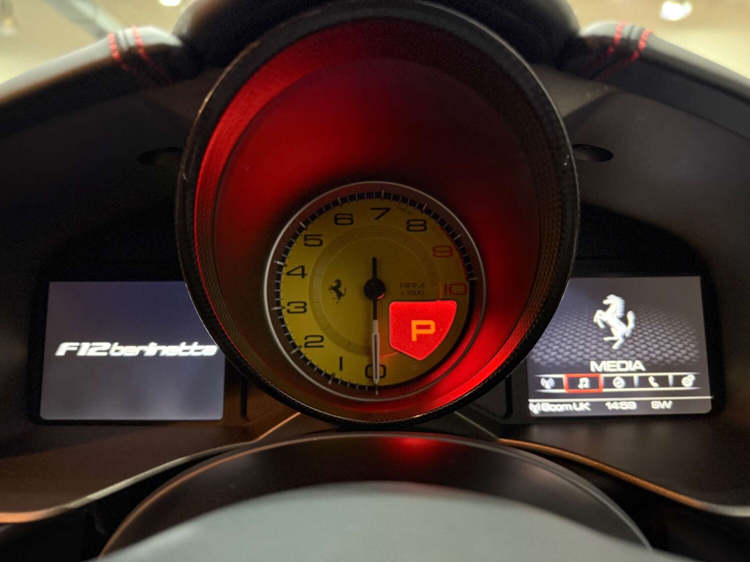 Used Ferrari F12 Berlinetta 2016 for sale - 76601553: Photo 59