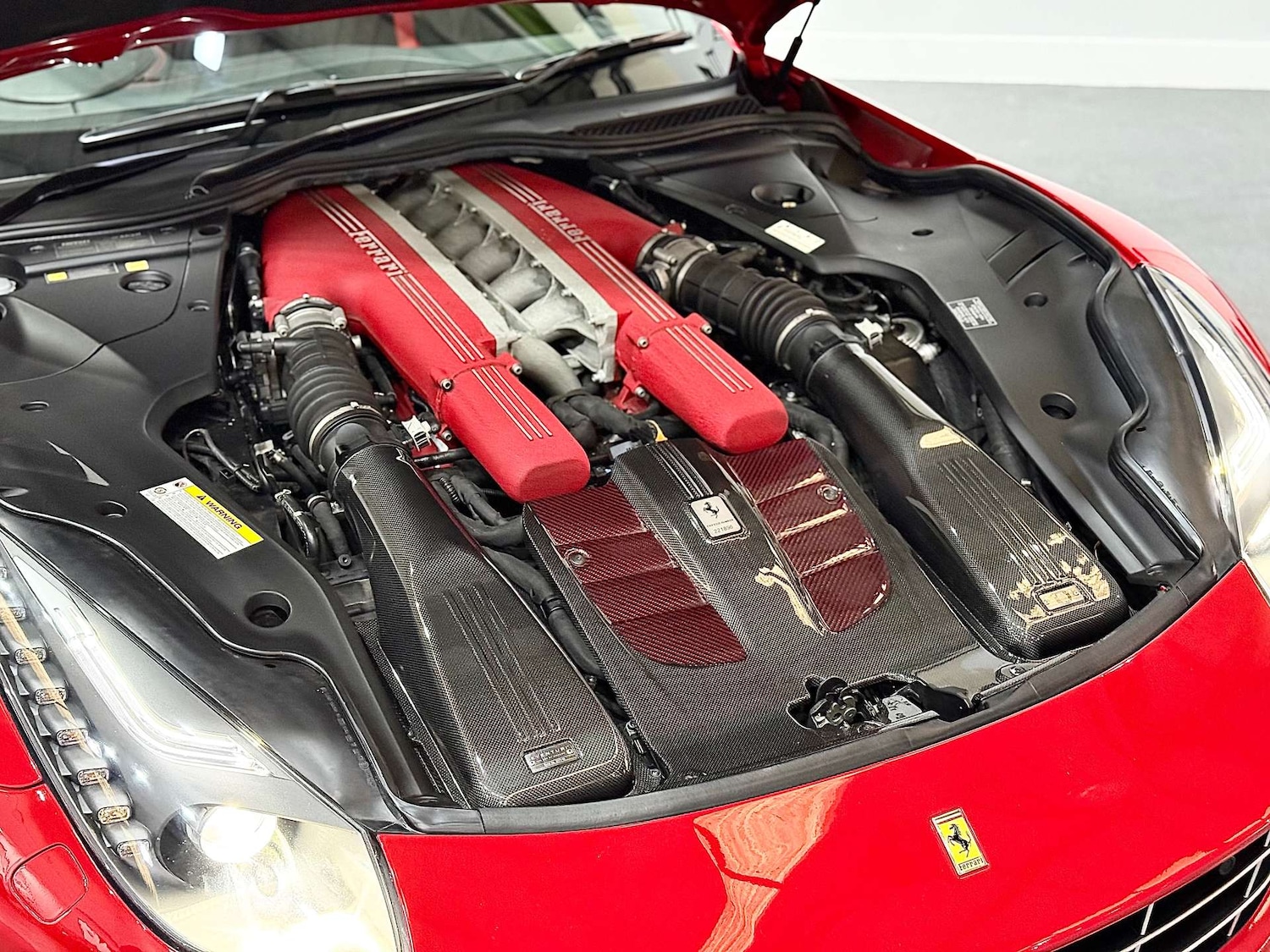 Used Ferrari F12 Berlinetta 2016 for sale - 76601553: Photo 8