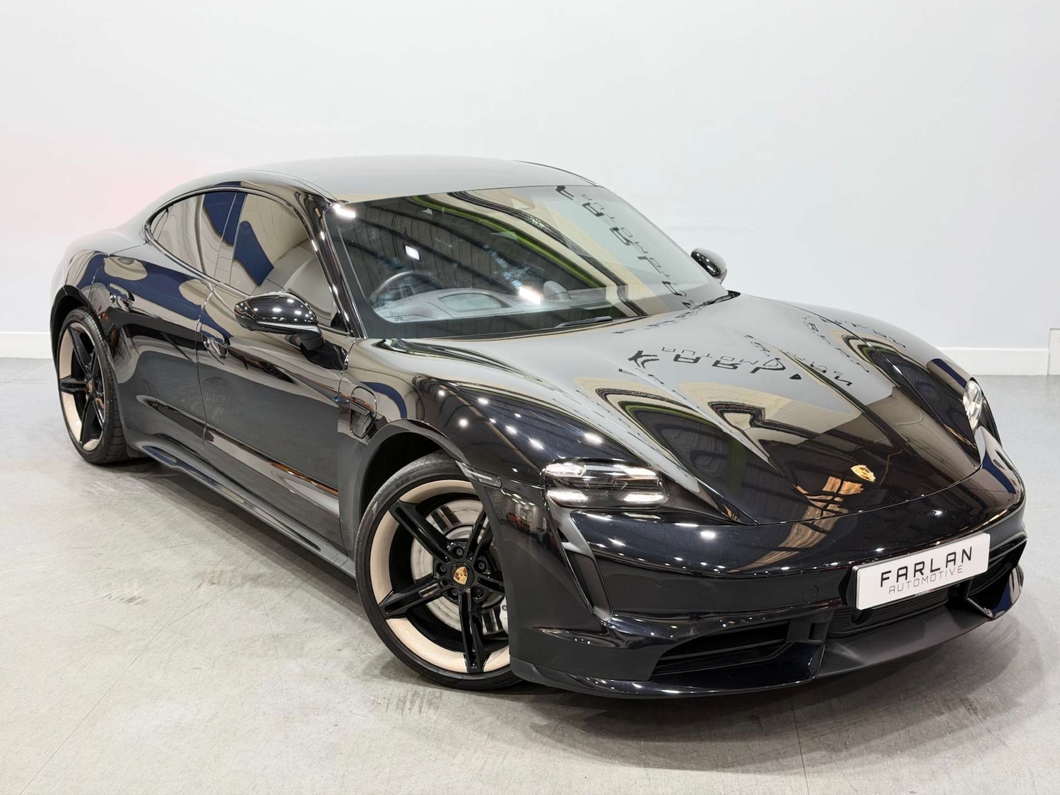 Used Porsche Taycan 2020 for sale - 77049116: Photo 17