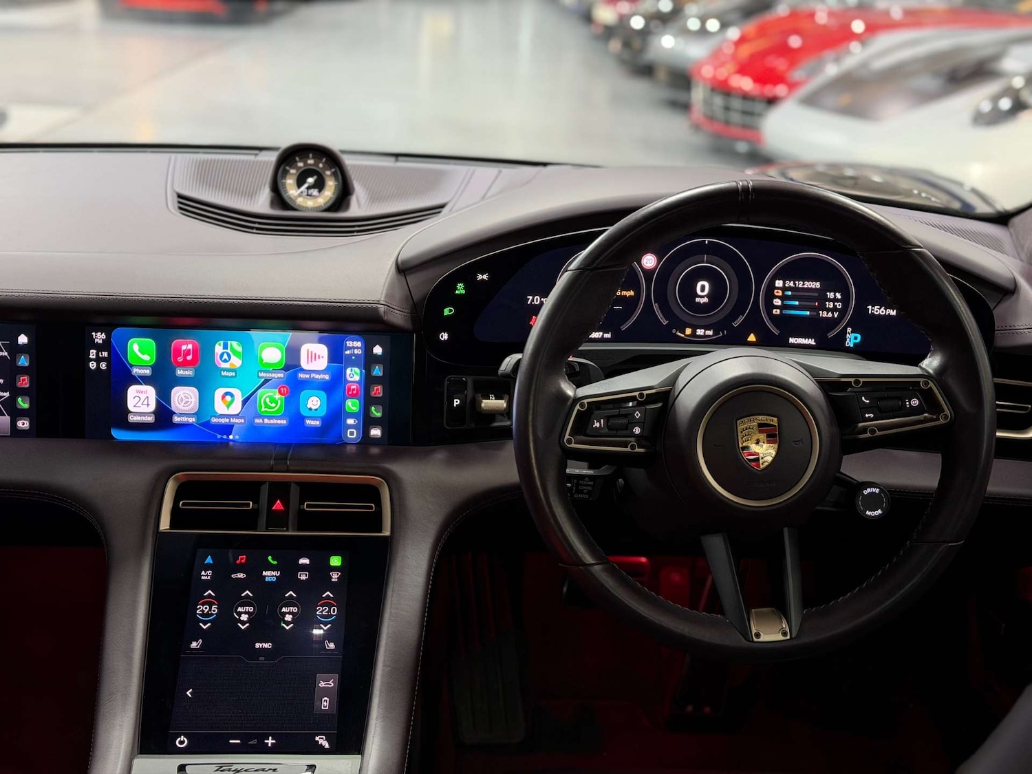 Used Porsche Taycan 2020 for sale - 77049116: Photo 2