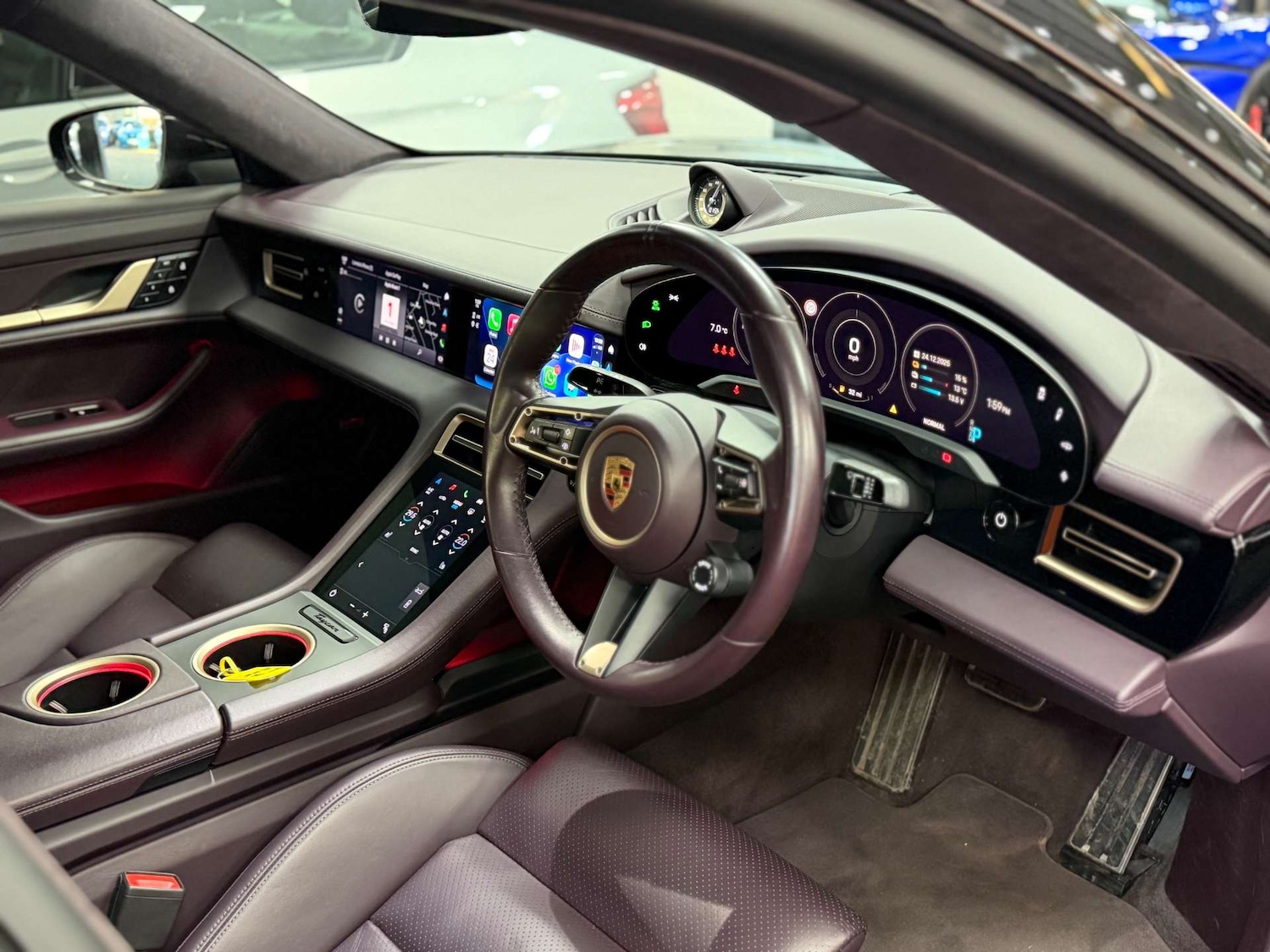 Used Porsche Taycan 2020 for sale - 77049116: Photo 44