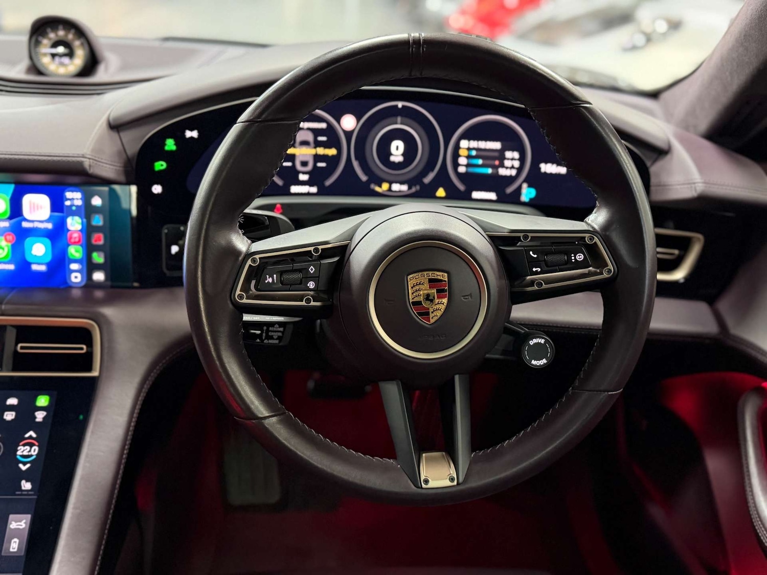 Used Porsche Taycan 2020 for sale - 77049116: Photo 46