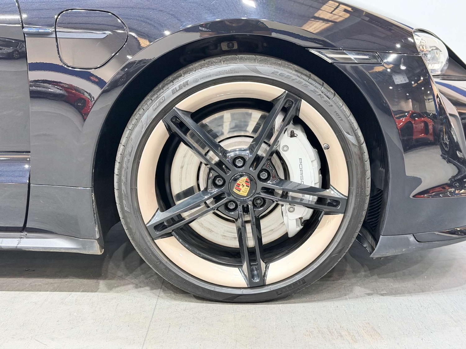 Used Porsche Taycan 2020 for sale - 77049116: Photo 58