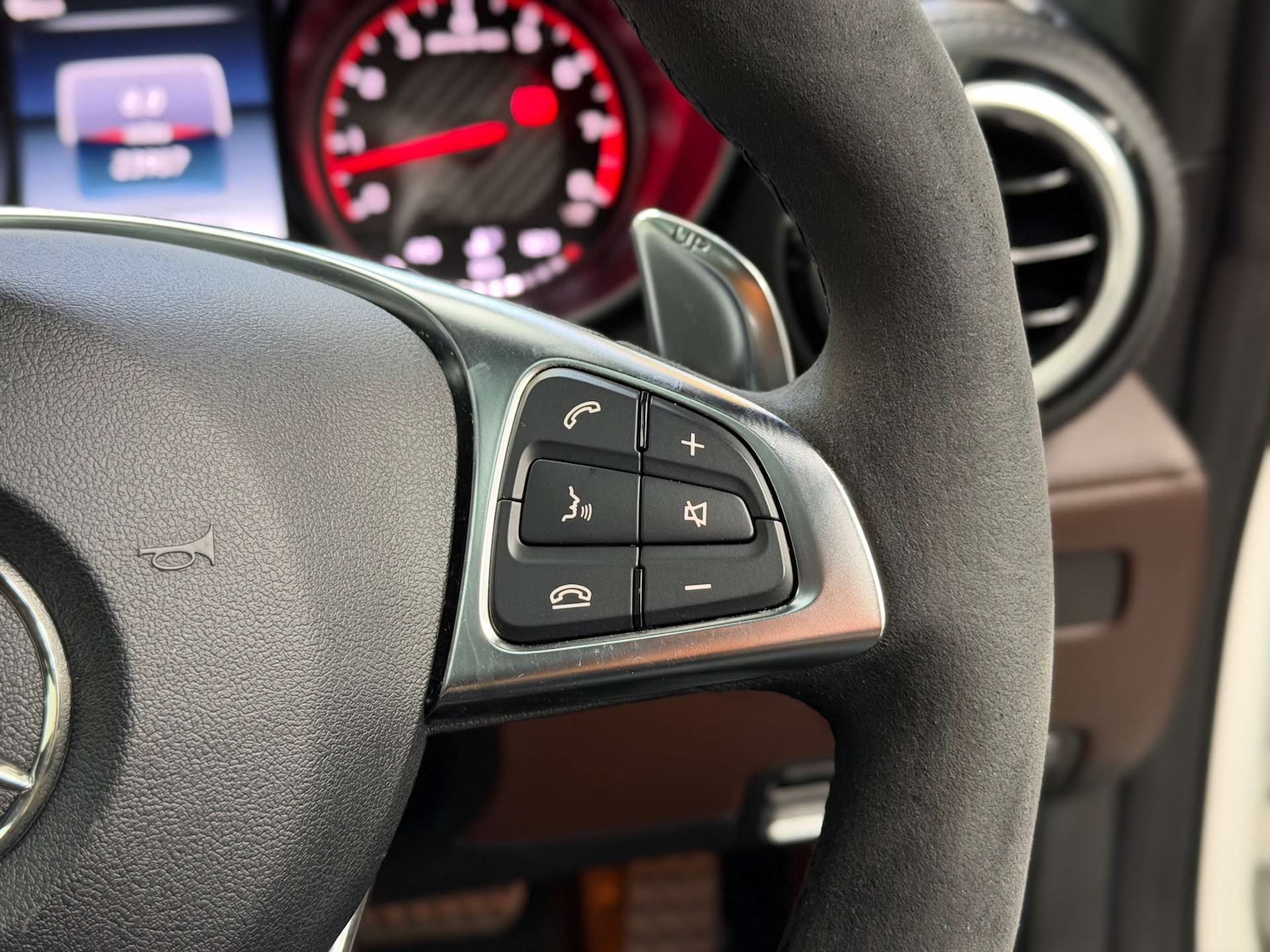 Used Mercedes-Benz AMG GT 2016 for sale - 76393354: Photo 34