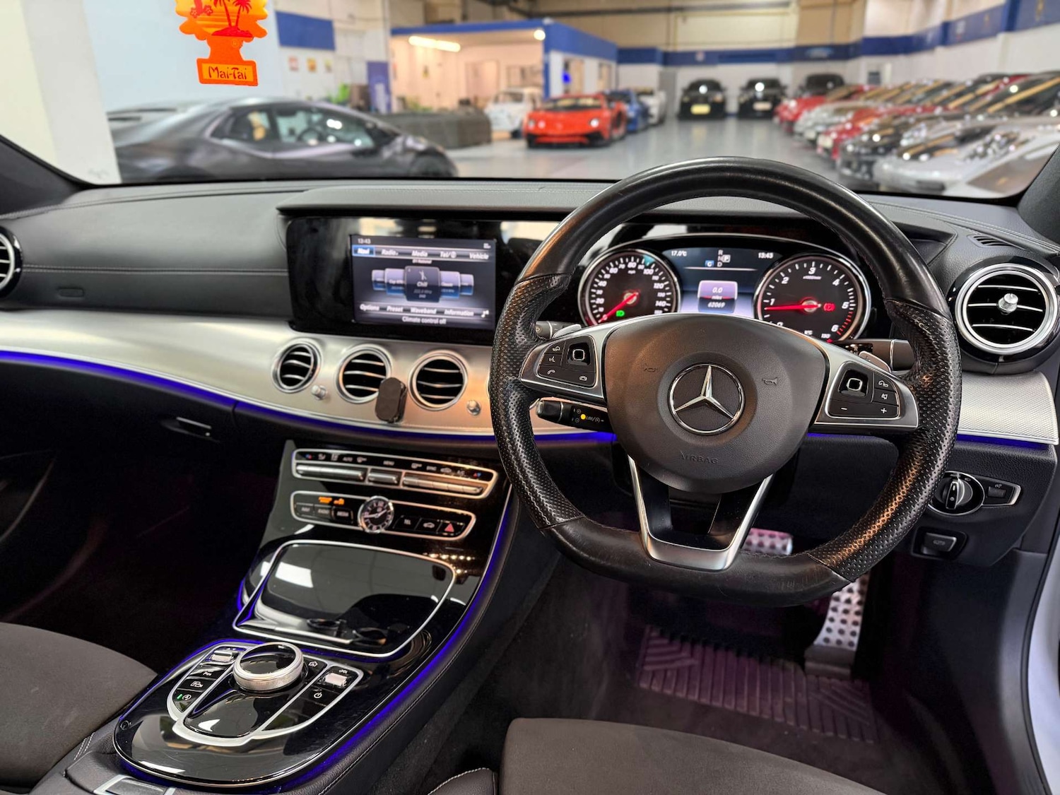 Used Mercedes-Benz E Class 2017 for sale - 76475110: Photo 2