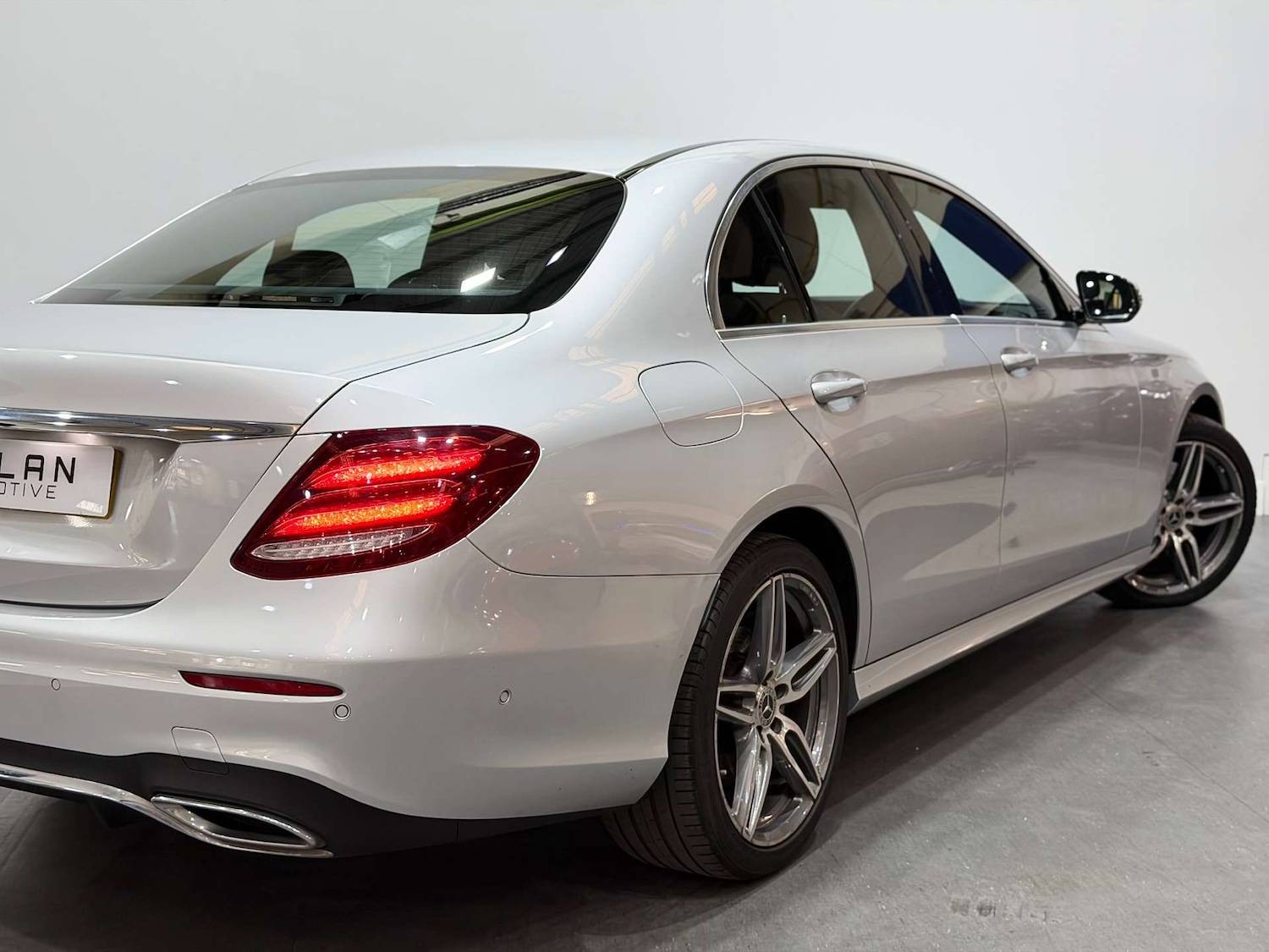 Used Mercedes-Benz E Class 2017 for sale - 76475110: Photo 23