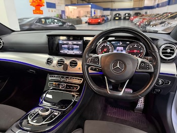 Used Mercedes-Benz E Class 2017 for sale - 76475110: Photo