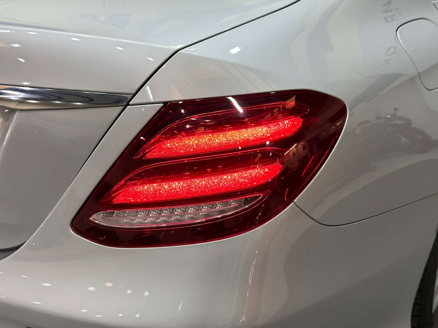 Used Mercedes-Benz E Class 2017 for sale - 76475110: Photo 32