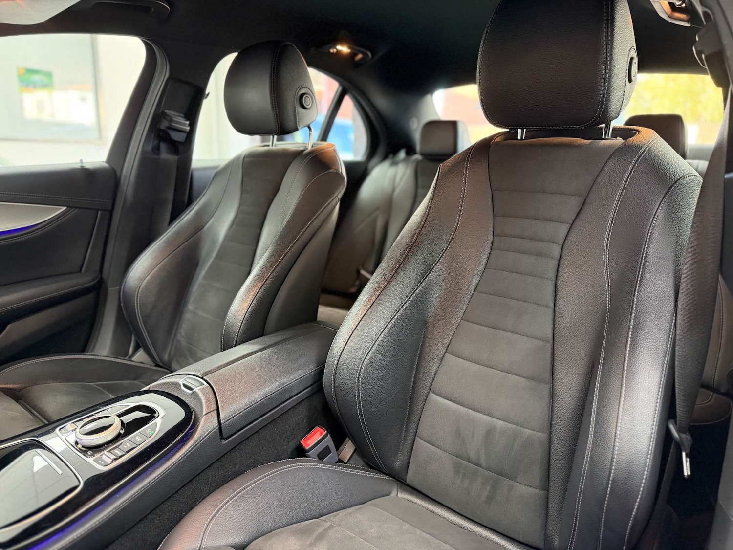 Used Mercedes-Benz E Class 2017 for sale - 76475110: Photo 38