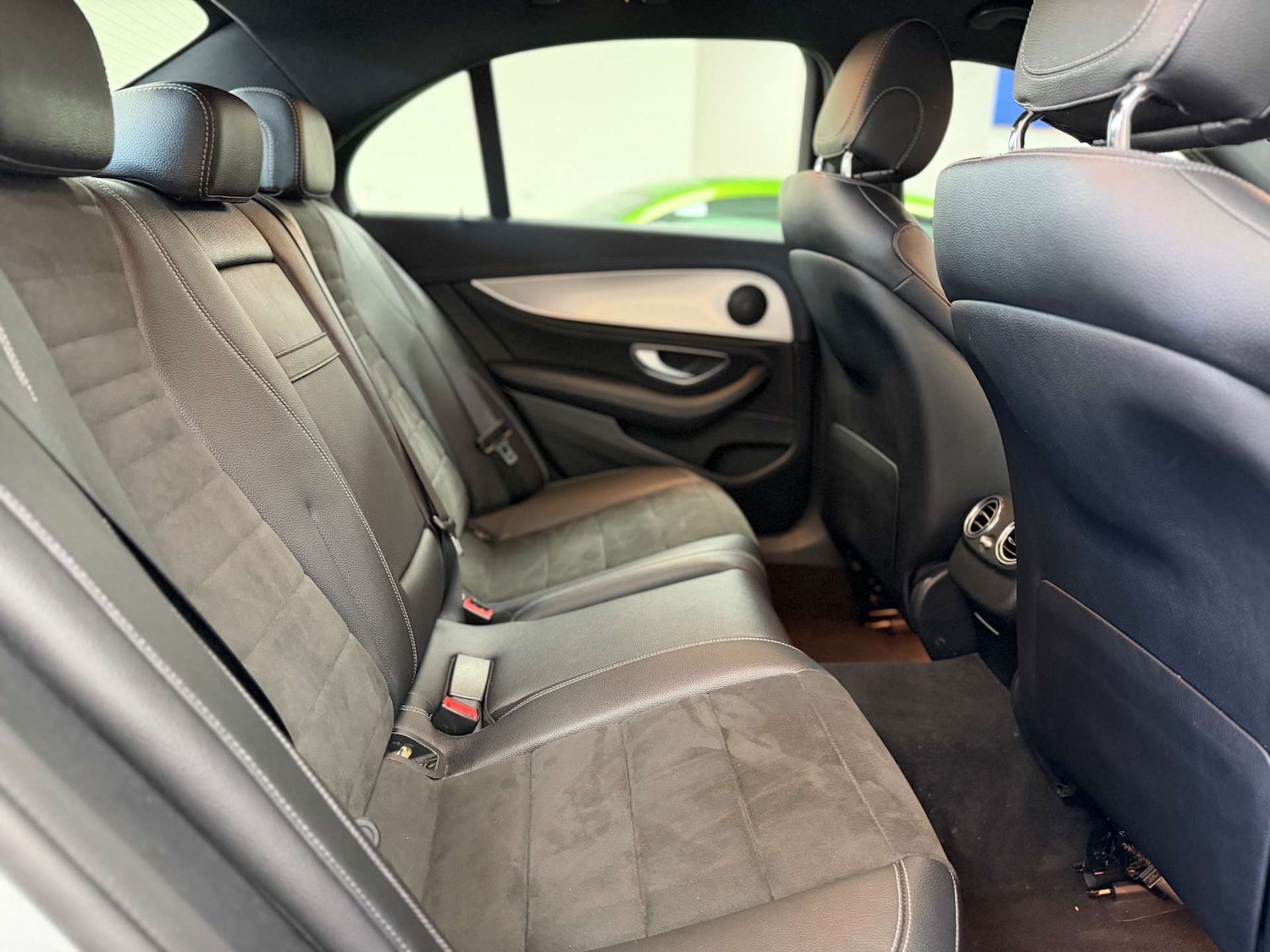 Used Mercedes-Benz E Class 2017 for sale - 76475110: Photo 44