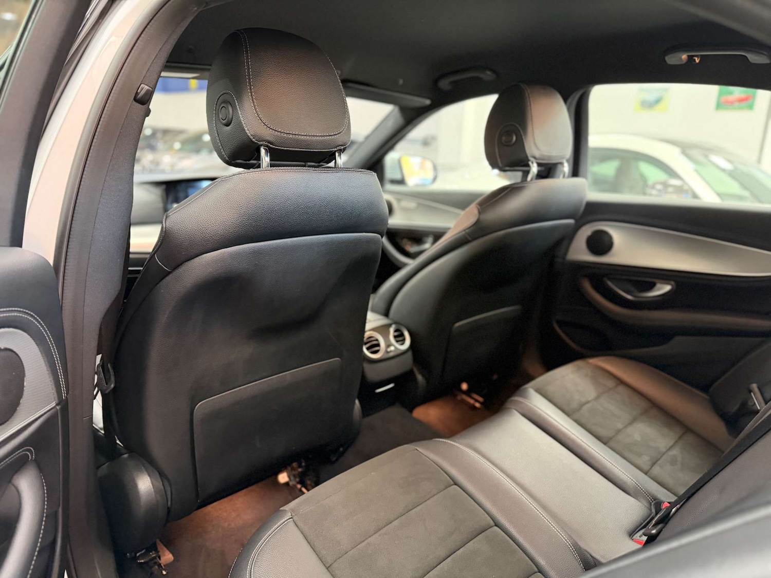 Used Mercedes-Benz E Class 2017 for sale - 76475110: Photo 46